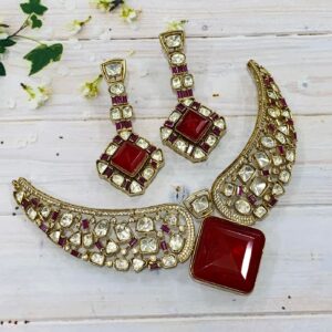 Kundan necklace